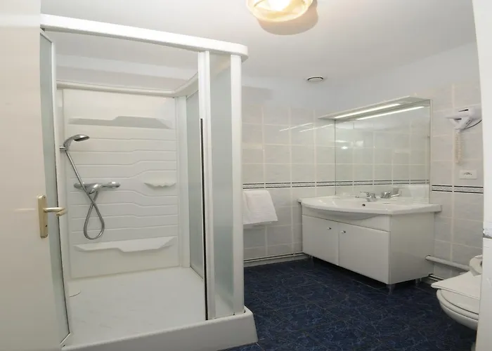 La Ξενοδοχείο Belin-Beliet