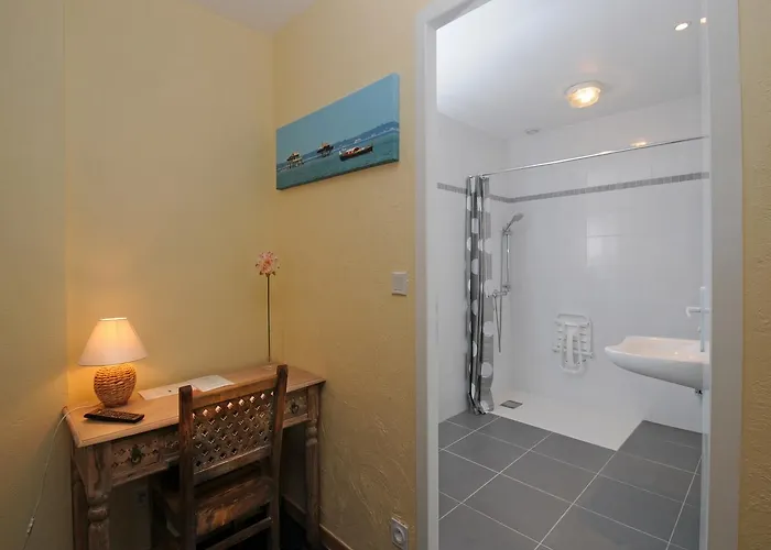 La Ξενοδοχείο 2*